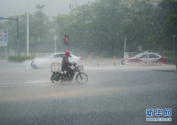 深圳遭遇2008年以來最大暴雨襲擊4