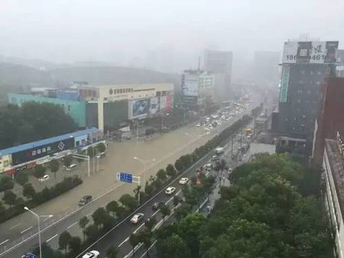 武漢暴雨