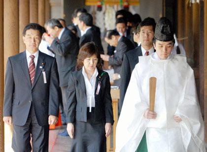 稻田朋美:作為防相無法參拜靖國神社 內(nèi)心非常復(fù)雜