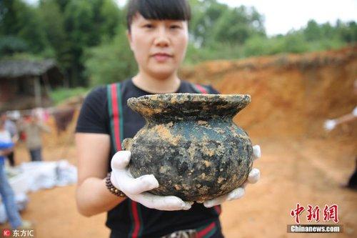 江西一村民挖出6件青銅器 造于春秋戰(zhàn)國時期