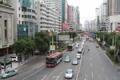 政協(xié)委員熱議蘭州建設(shè)管理 城市道路建設(shè)亟需合理布局