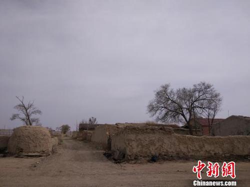 空心化的東號(hào)村 陳溯 攝