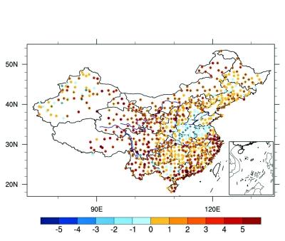 圖1 1960-2013年間夏季高溫日數(shù)的變化趨勢(shì)(單位：天/10年)