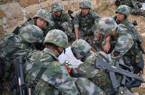 俠客島:陸軍搞了場考試 考試是13個集團(tuán)軍的軍長