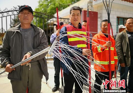 甘肅酒泉消防“破”難題“立”新招創(chuàng)新農(nóng)村防火模式