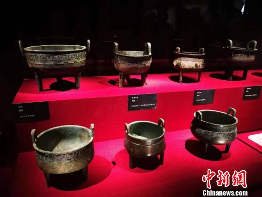 山西青銅博物館展品?！罱苡?攝